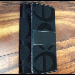 Black trifold wallet